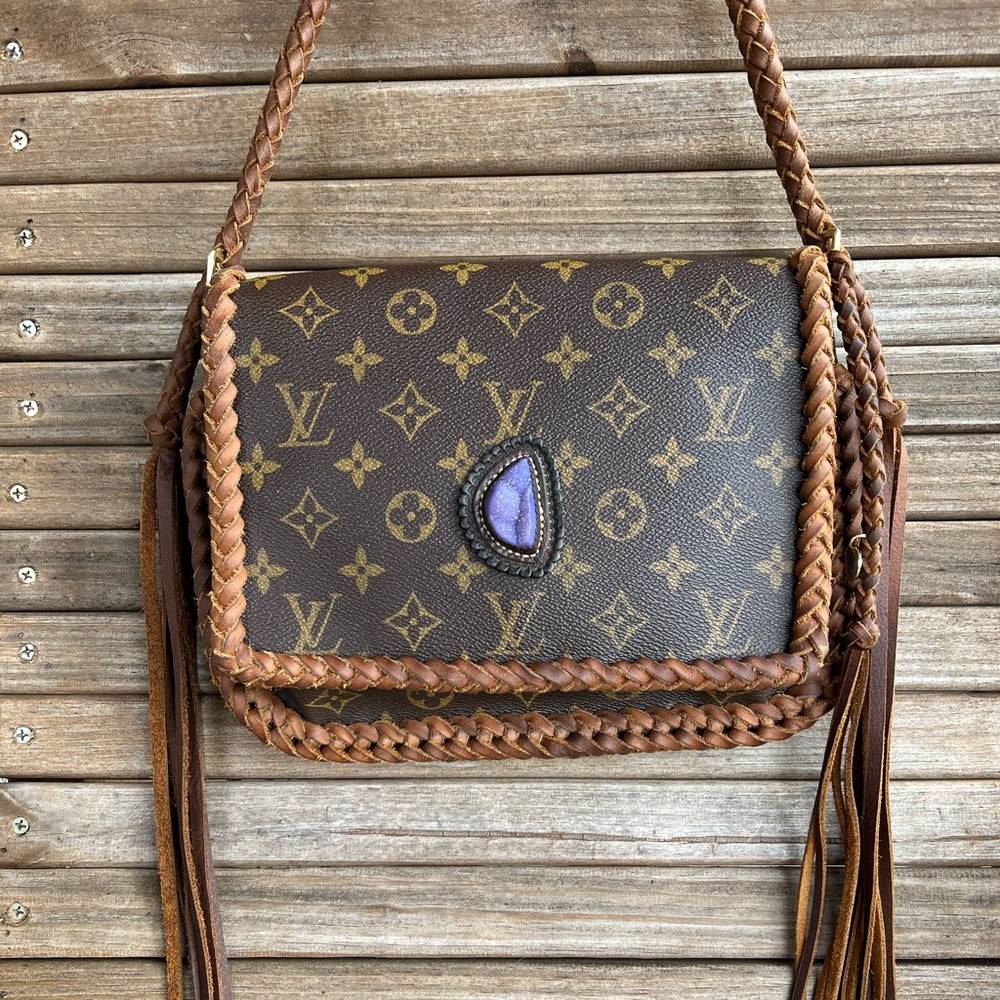 Authentic Louis Vuitton Musette Tango revamped by Leather and Vodka